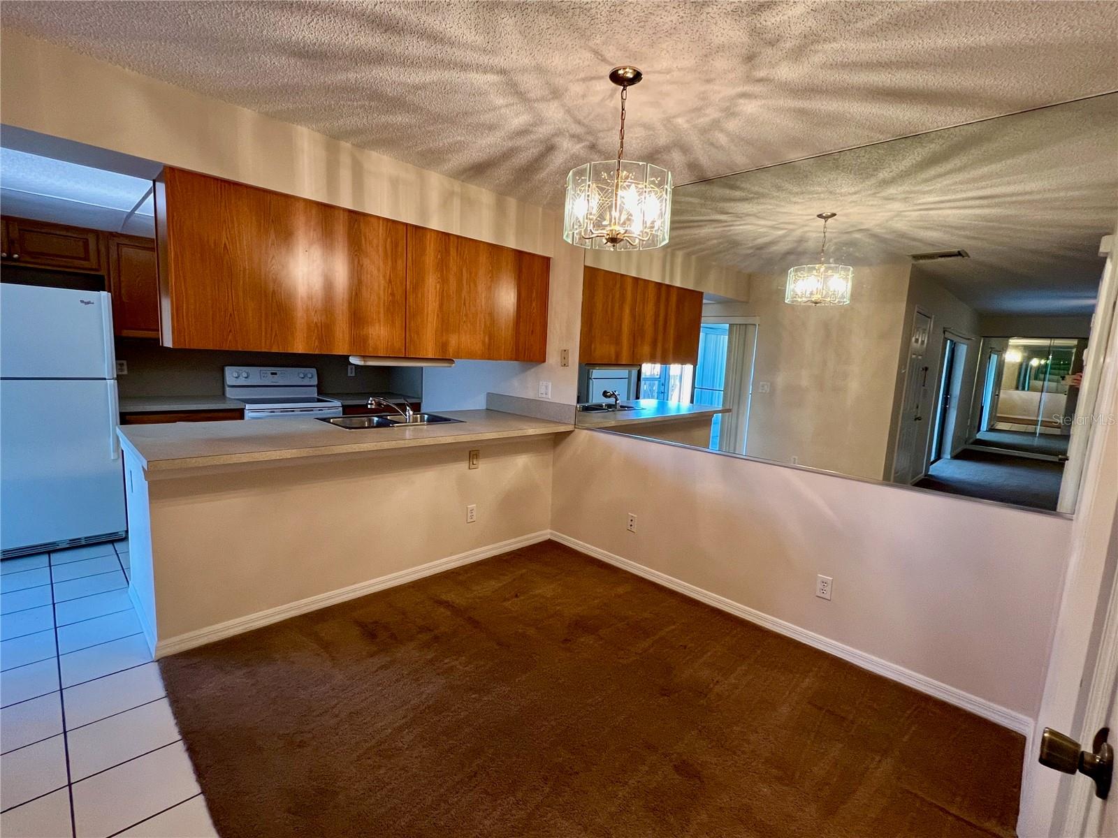 LEESBURG ROYAL OAK ESTATES SUB - Residential Lease