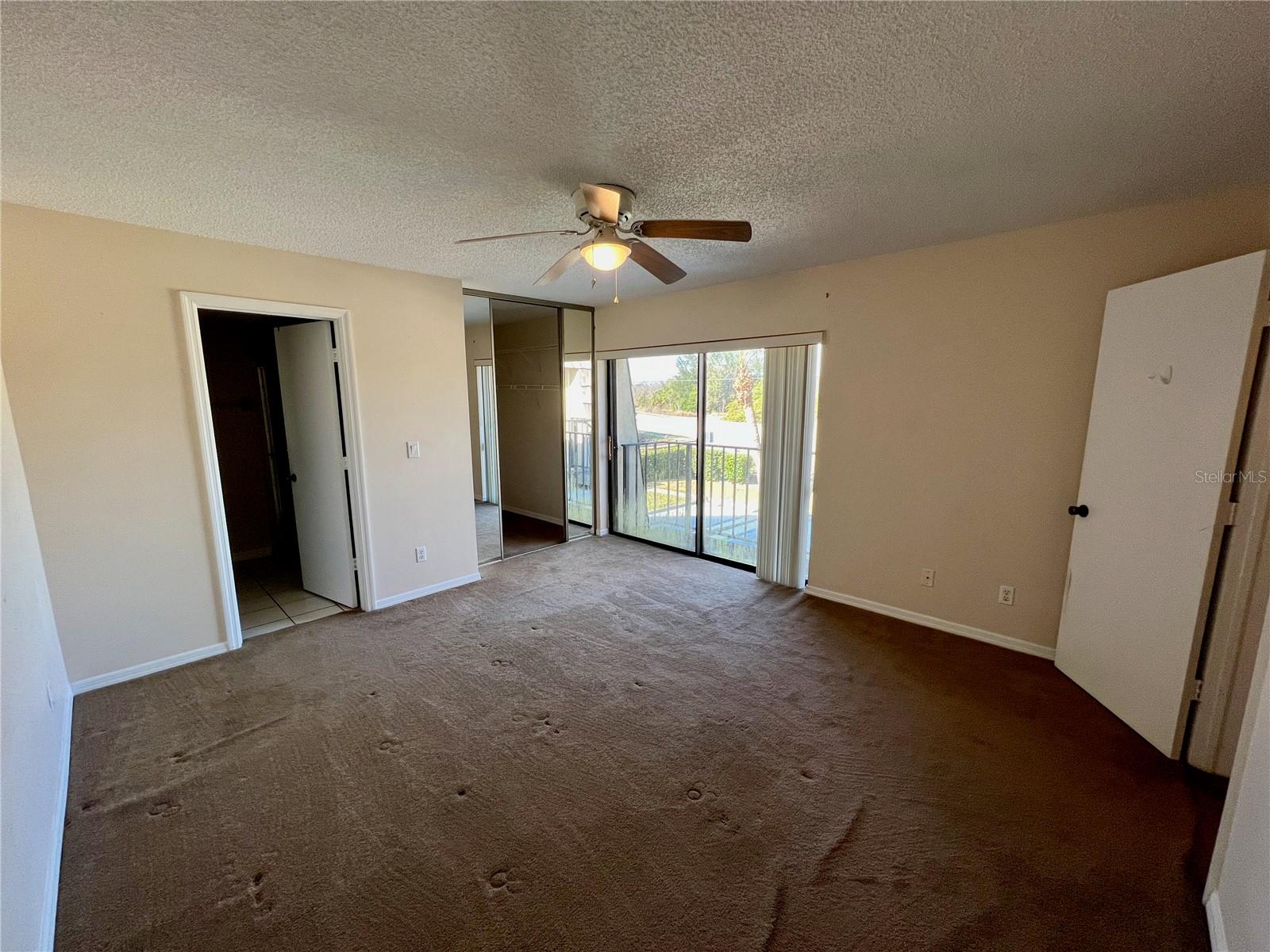 LEESBURG ROYAL OAK ESTATES SUB - Residential Lease