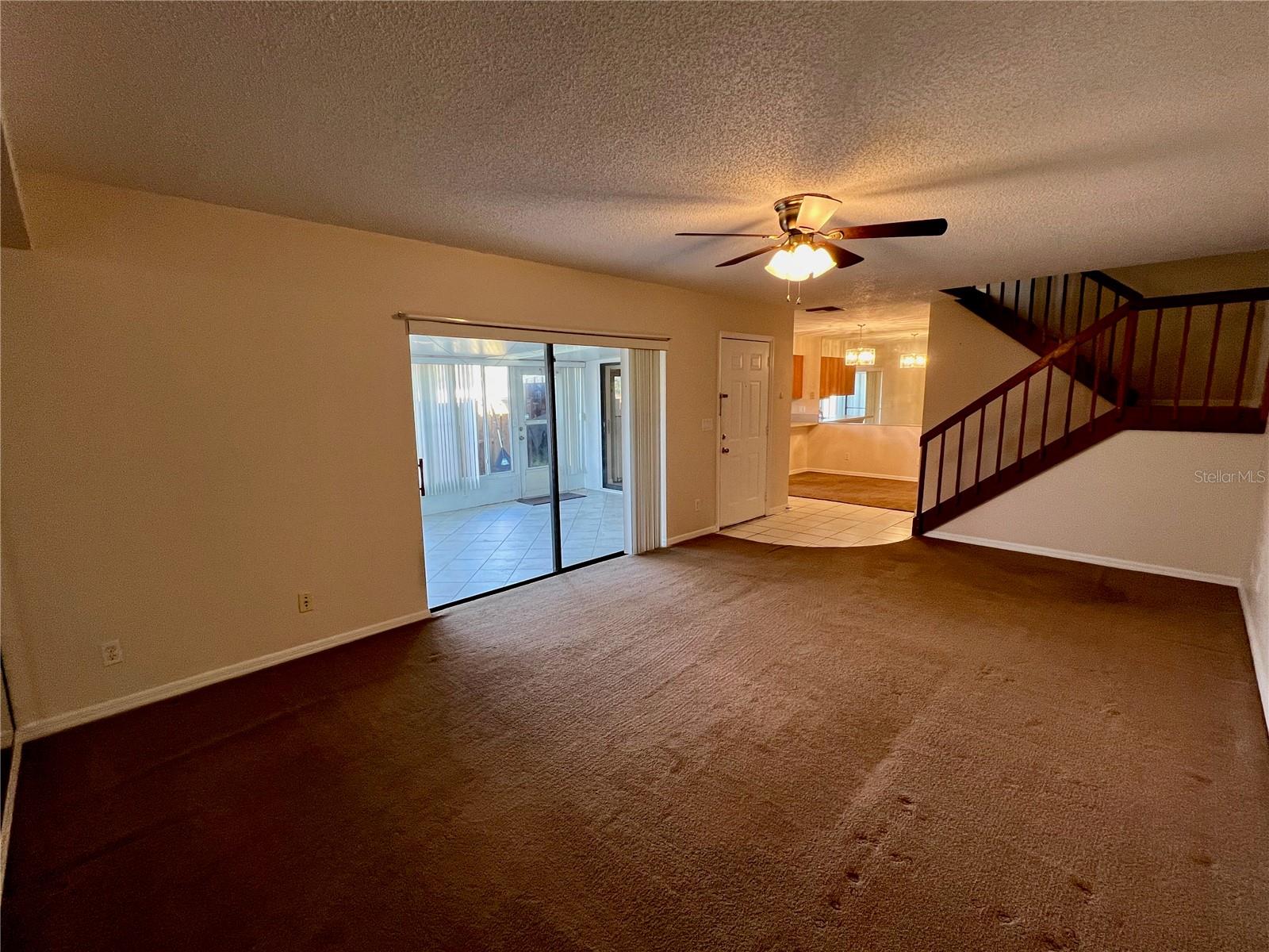 LEESBURG ROYAL OAK ESTATES SUB - Residential Lease