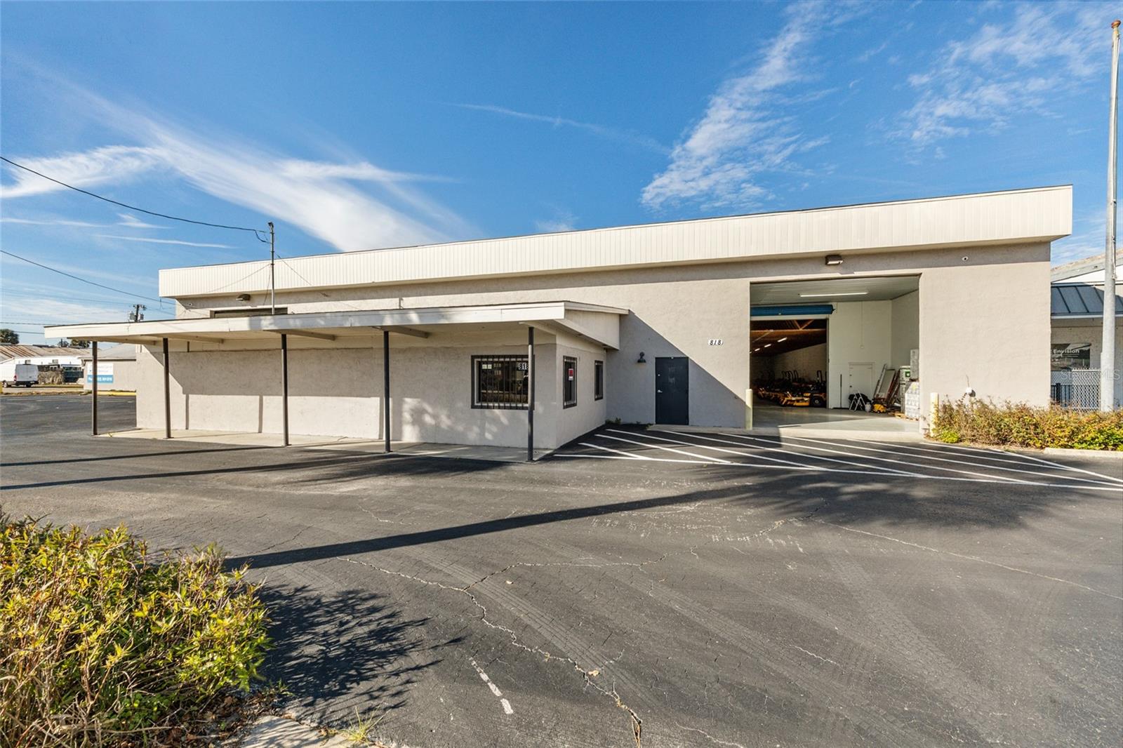 818 NORTH MAGNOLIA AVE