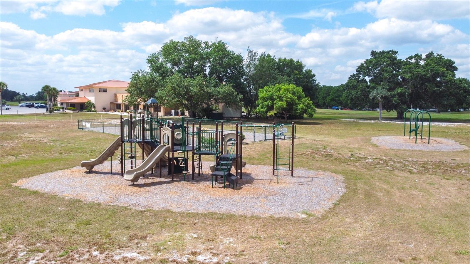 INDIAN LAKE ESTATES - Land