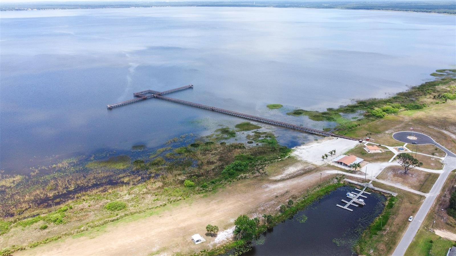 INDIAN LAKE ESTATES - Land