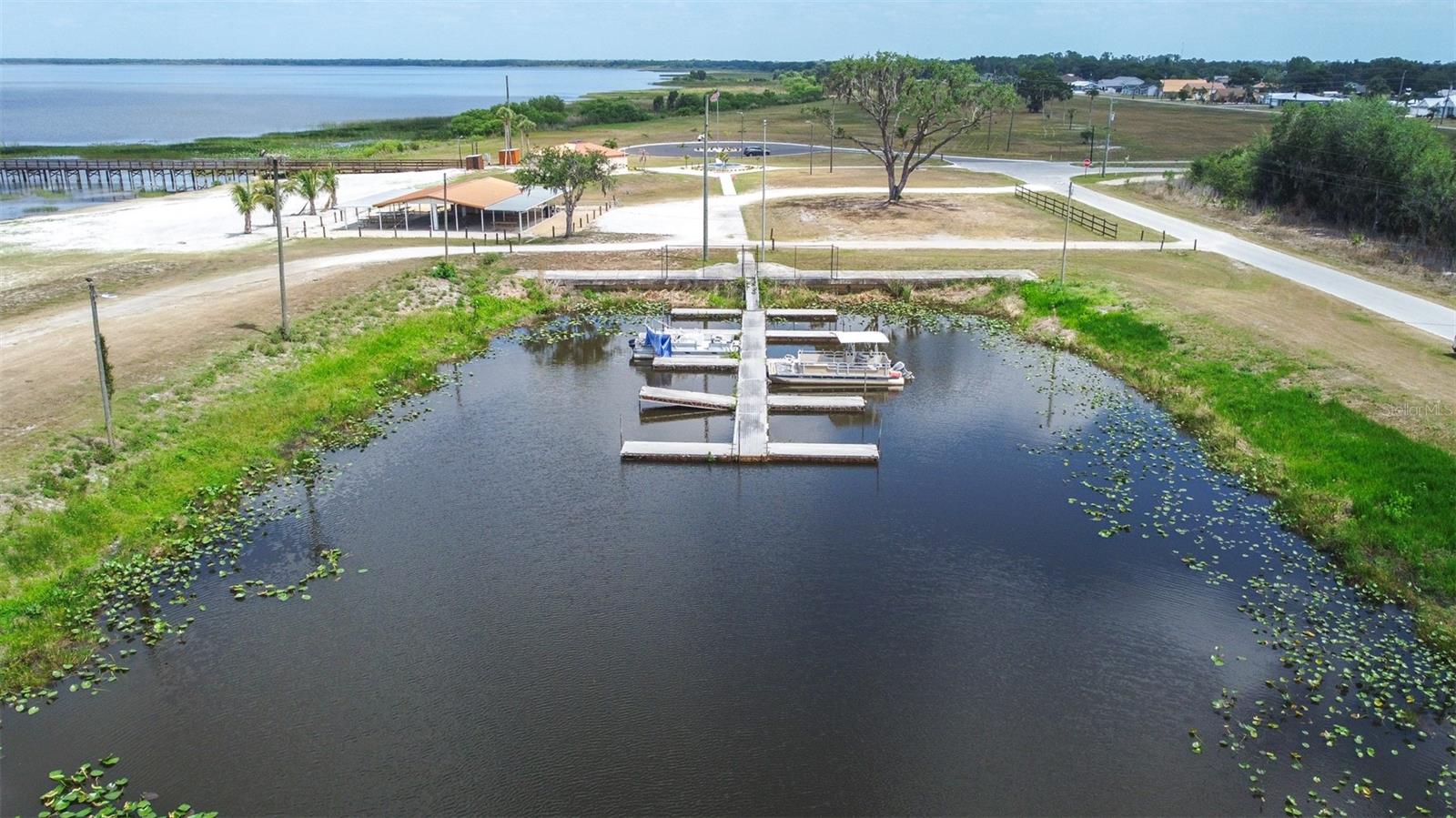 INDIAN LAKE ESTATES - Land