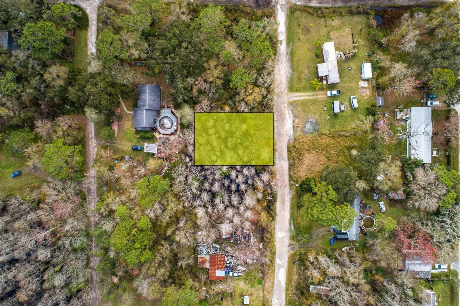 Within this a peaceful part of New Port Richey, this lovely 0.18 acre lot rests as the perfect location for the house of your dreams. It has power nearby and great road access. The property is conveniently adjacent to all the wonderful facilities the city has to offer, including dining, entertainment, and shopping!
Owning a property in New Port Richey, Florida offers several advantages, including its proximity to beautiful beaches and nature reserves, such as Anclote Key State Park and the Gulf of Mexico. The city also boasts affordability compared to other cities in Florida, making it a great option for both you and your families. The local economy is growing, with expanding job opportunities in industries such as healthcare, tourism, and small business. Additionally, New Port Richey has a nice community that offers a range of recreational activities, from boating and fishing to golfing and shopping. These factors make New Port Richey an attractive place to own property and live a relaxed and enjoyable life.