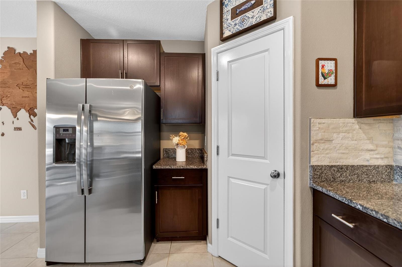 BELMONT SOUTH PH 2D & PASEO AL - Residential