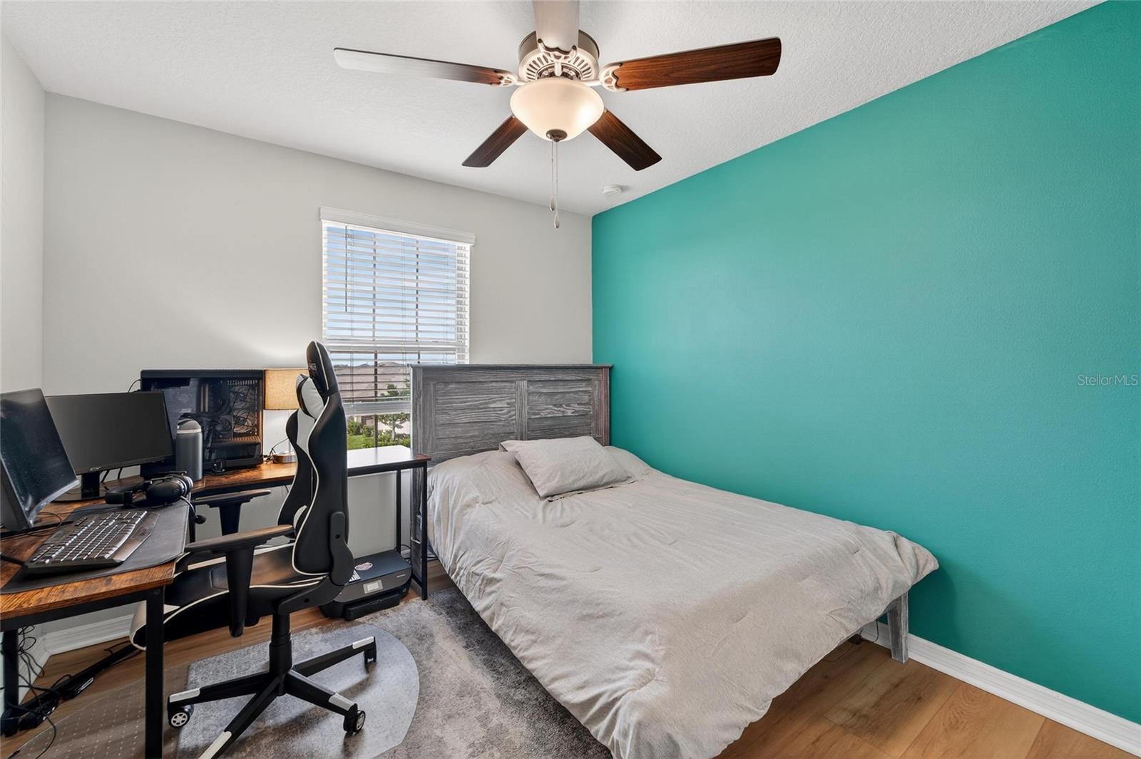 BELMONT SOUTH PH 2D & PASEO AL - Residential