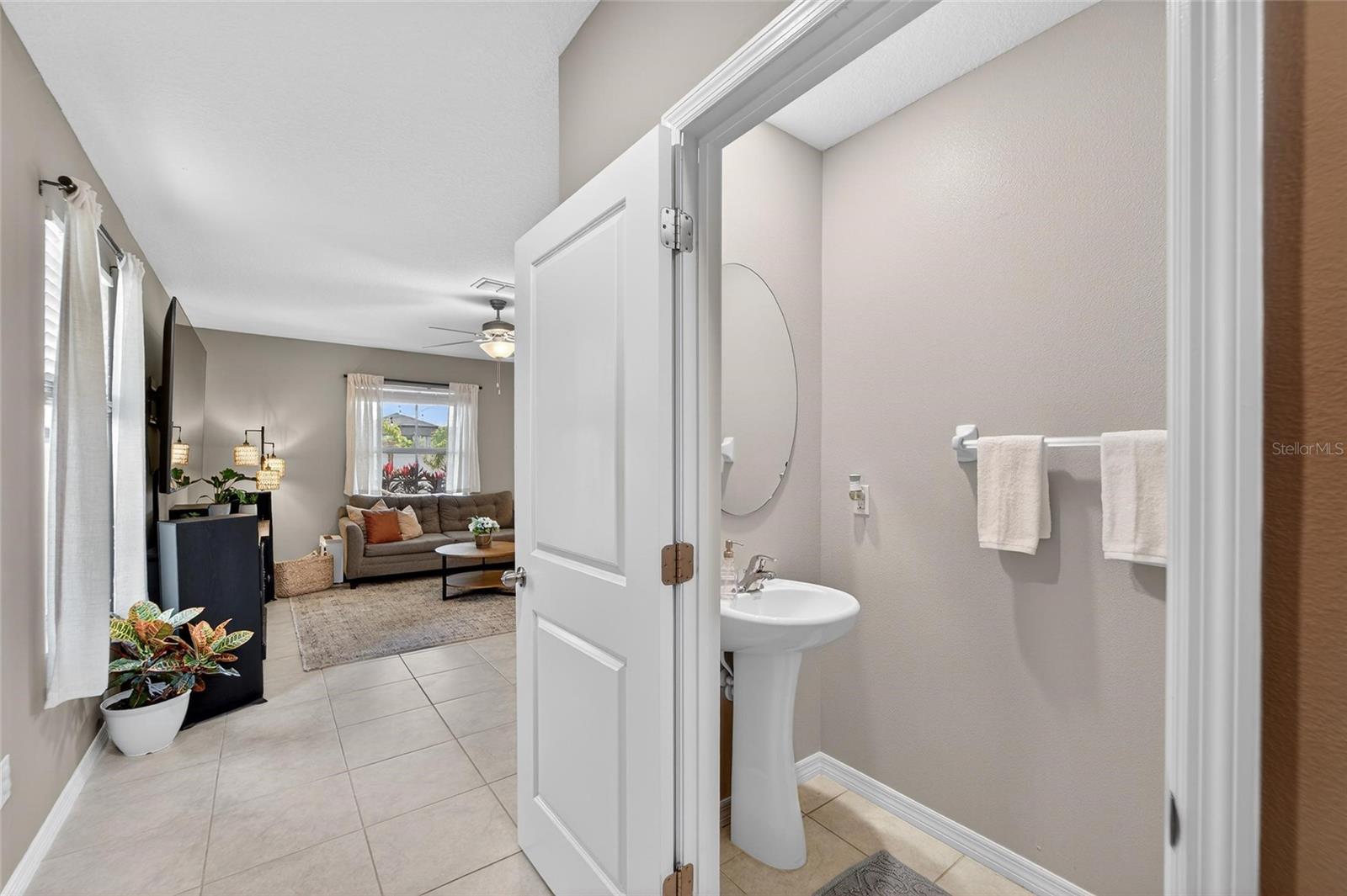 BELMONT SOUTH PH 2D & PASEO AL - Residential