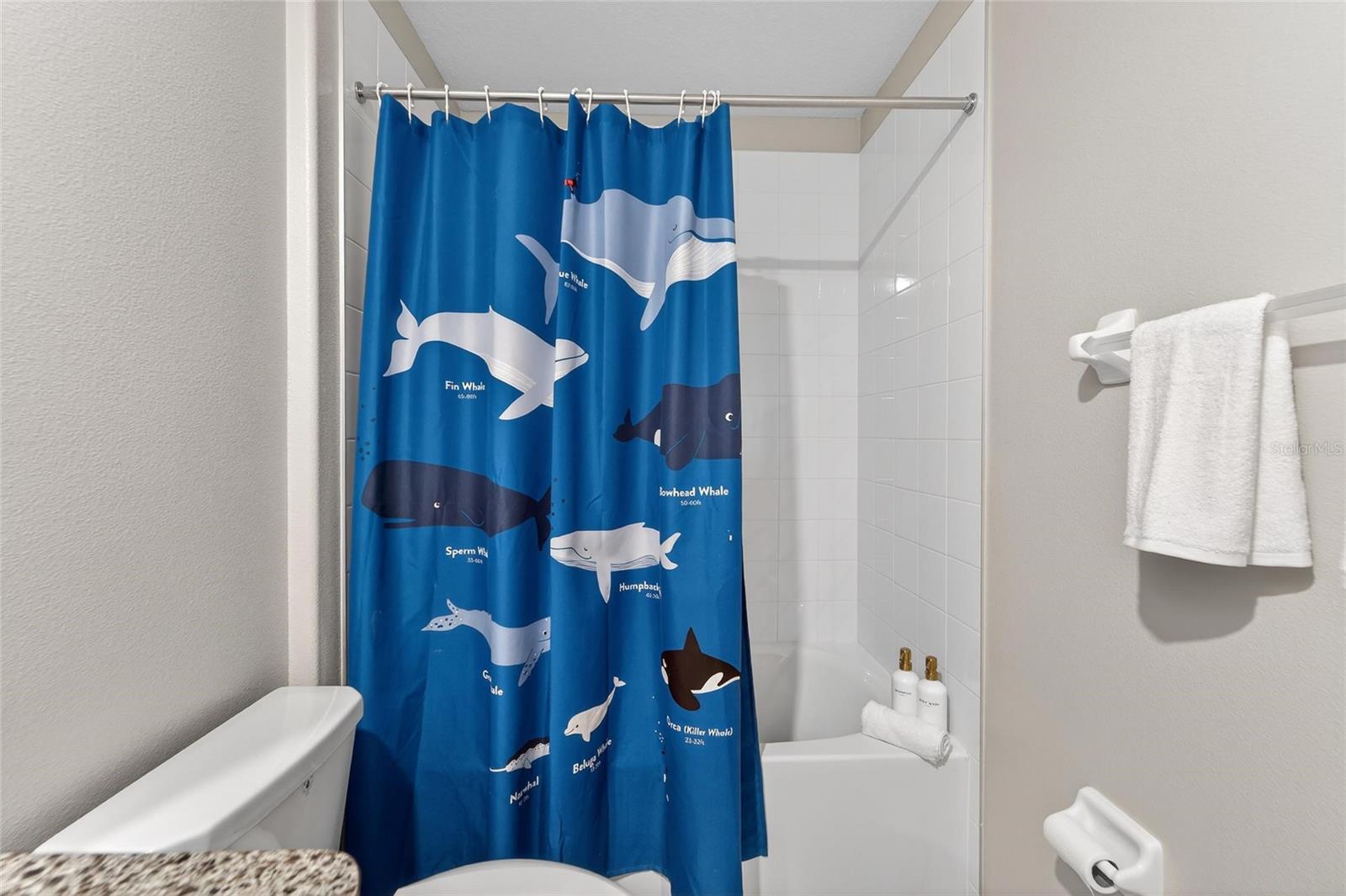 BELMONT SOUTH PH 2D & PASEO AL - Residential