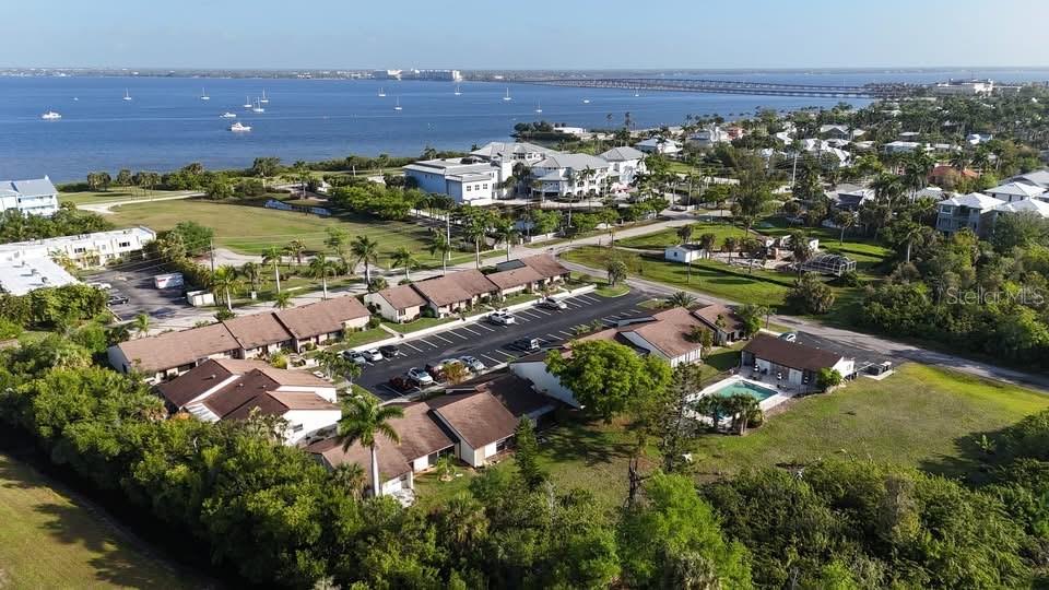 WHISPERING PINES CLUB - Residential