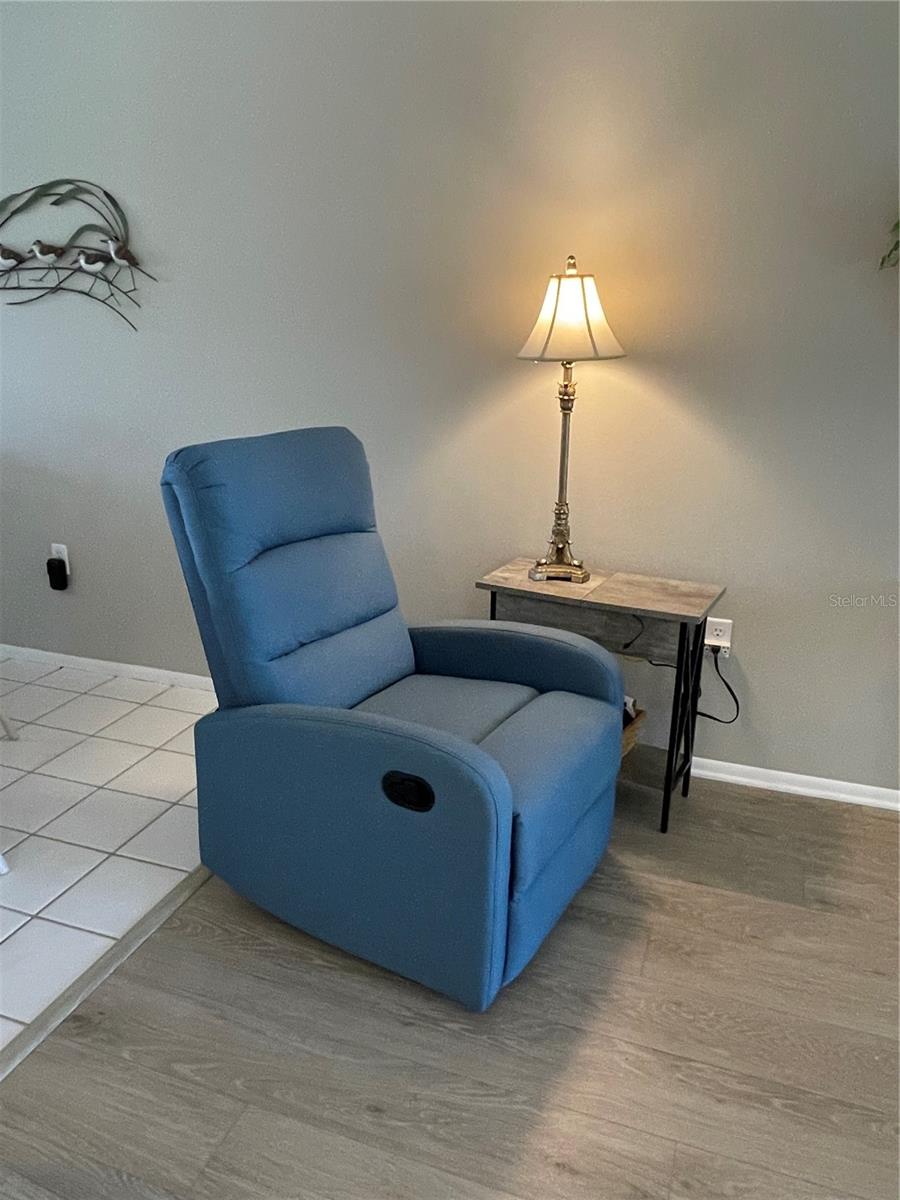 WHISPERING PINES CLUB - Residential