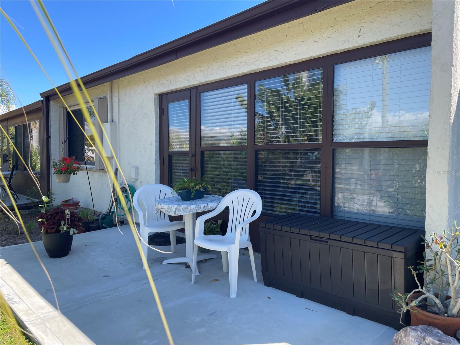 WHISPERING PINES CLUB - Residential