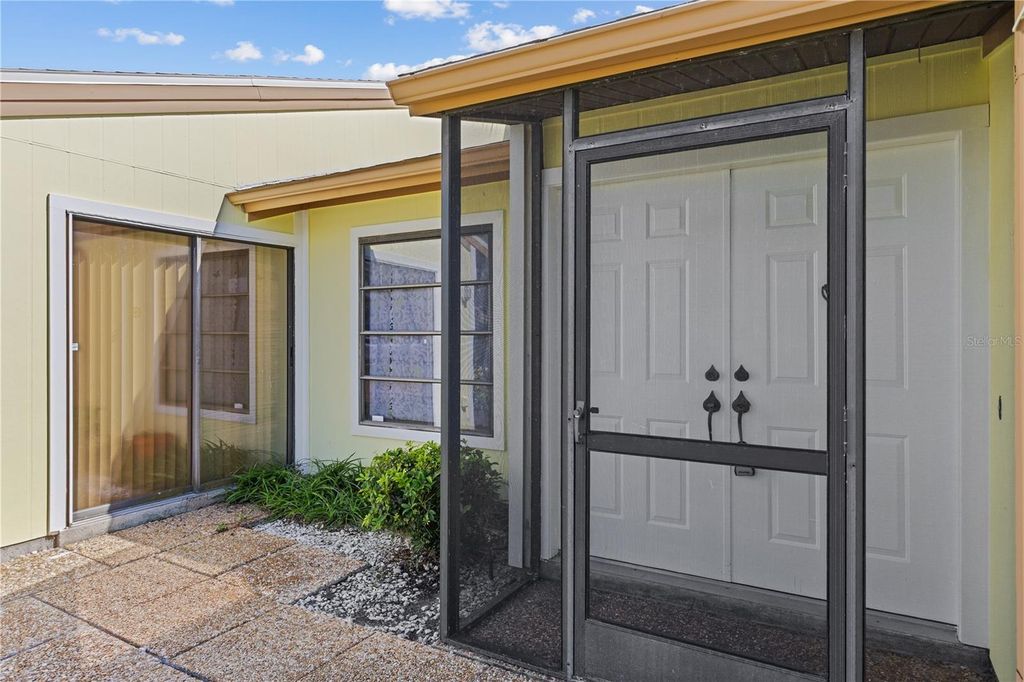 Photo of 1315 Pine Needle Road, Venice, FL 34285 (MLS # N6142351)