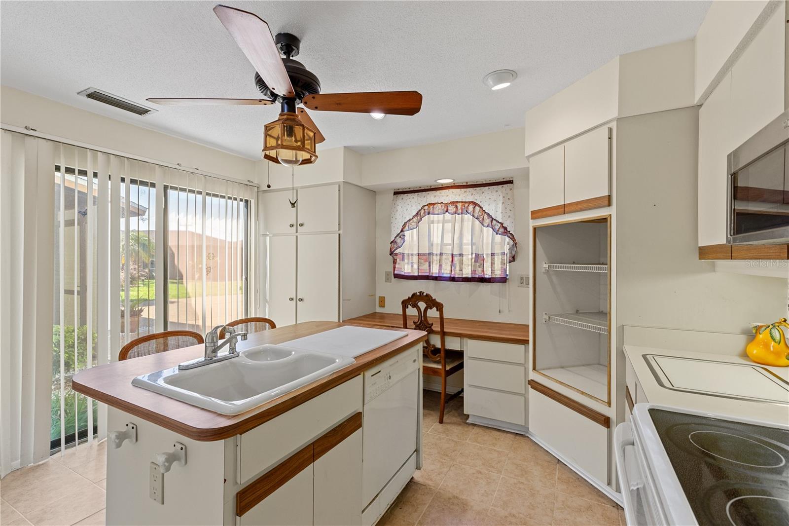 PINEBROOK SOUTH - Residential