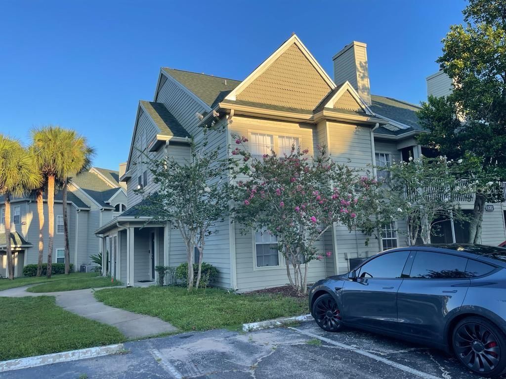 Photo of 6082 Westgate Drive #101, Orlando, FL 32835 (MLS # O6376417)