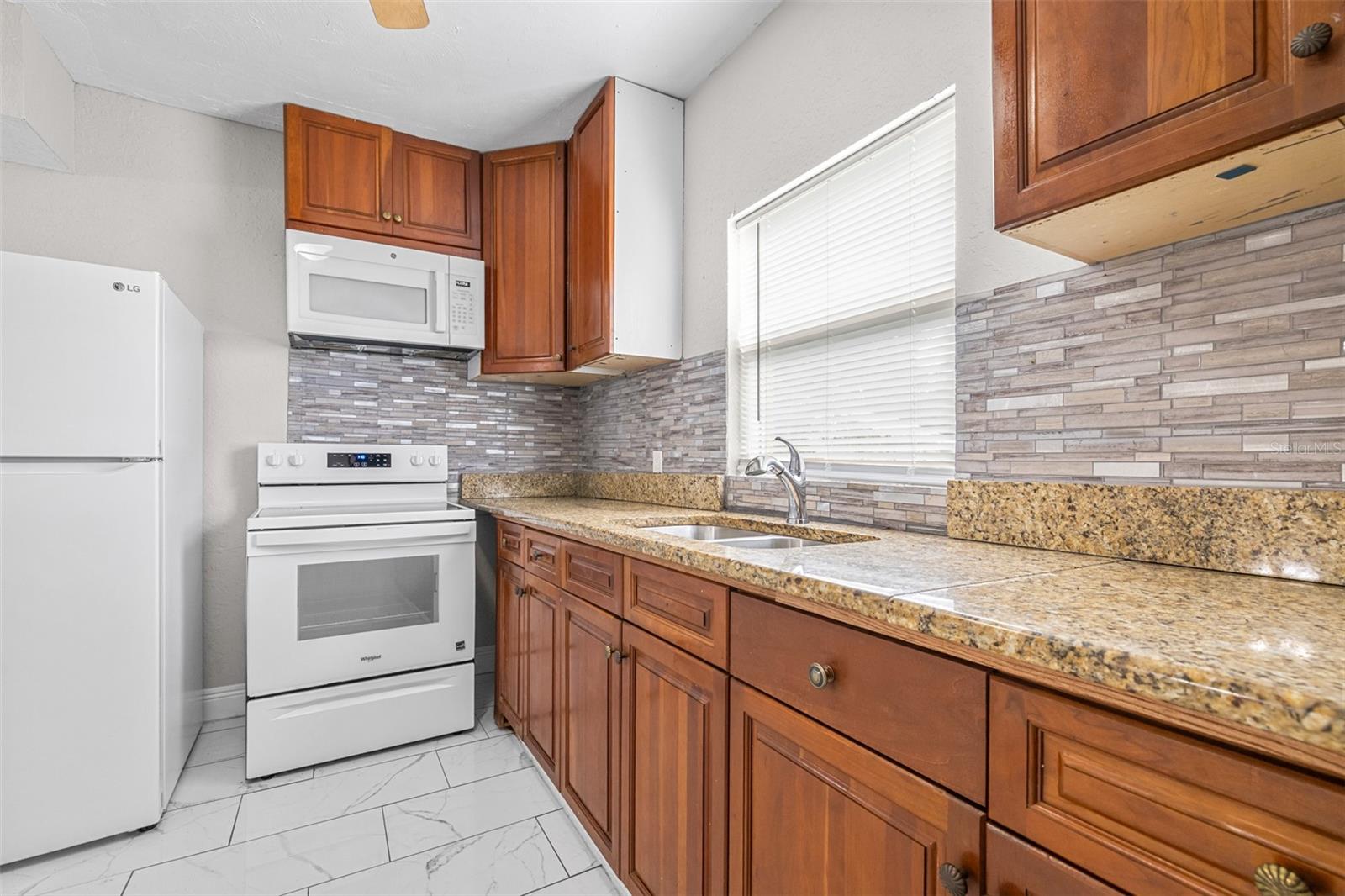 BROWNS ADD - Residential