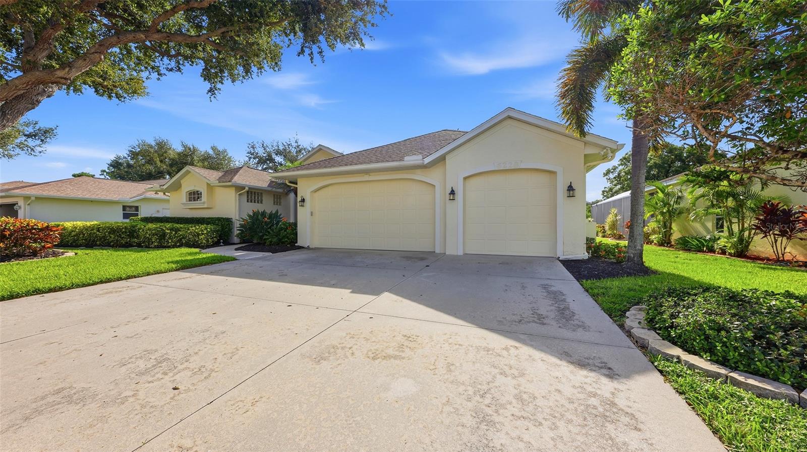 6228 AVENTURA DRIVE