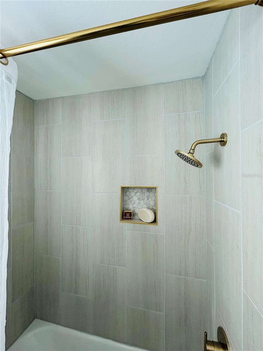 HAYNSWORTH HEIGHTS - Residential