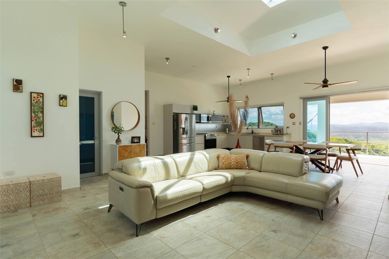 Lot 3 PALATINE HILL