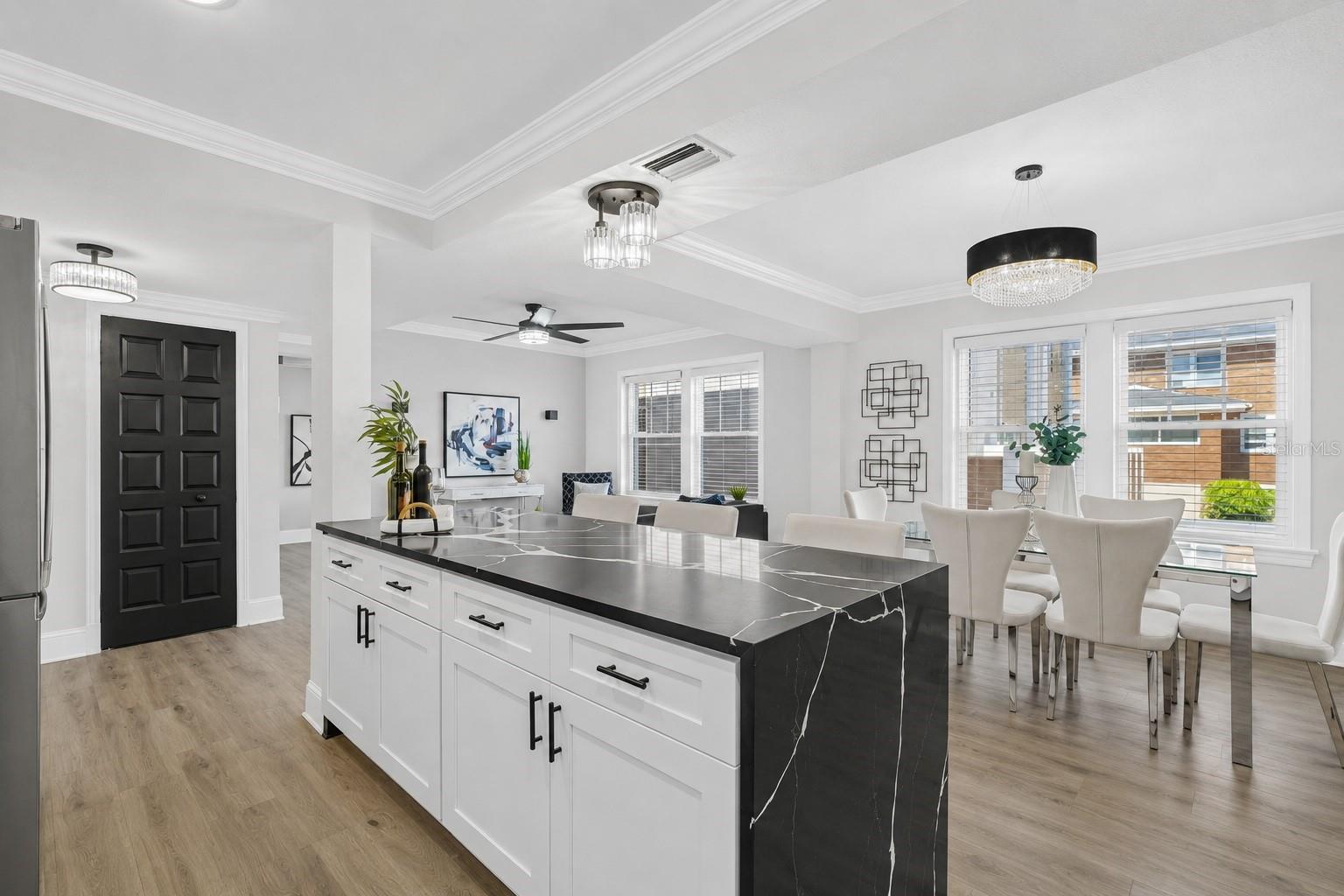 MT VERNON CONDO - Residential