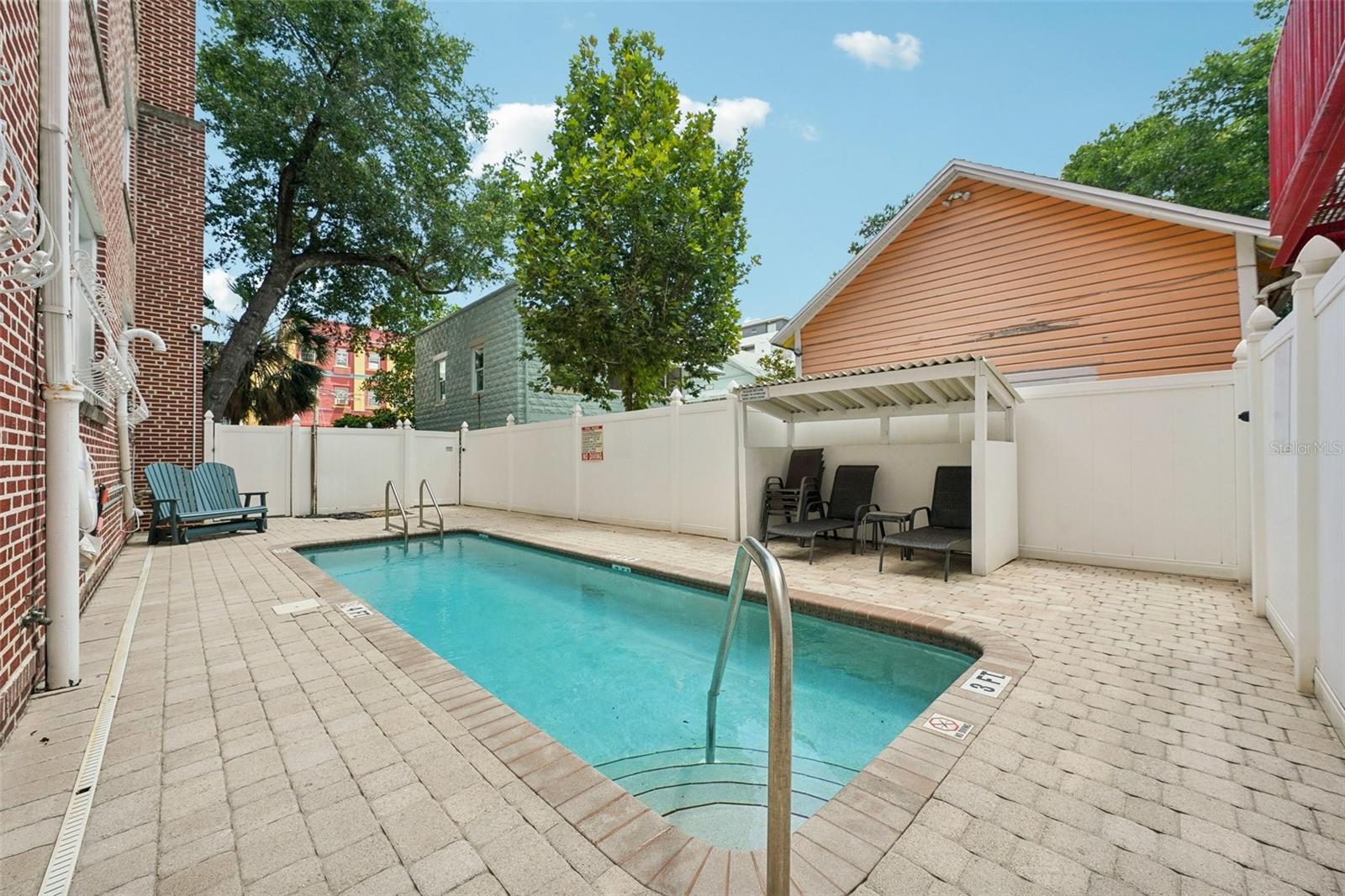 MT VERNON CONDO - Residential