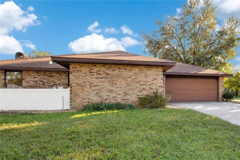 A home in DELTONA