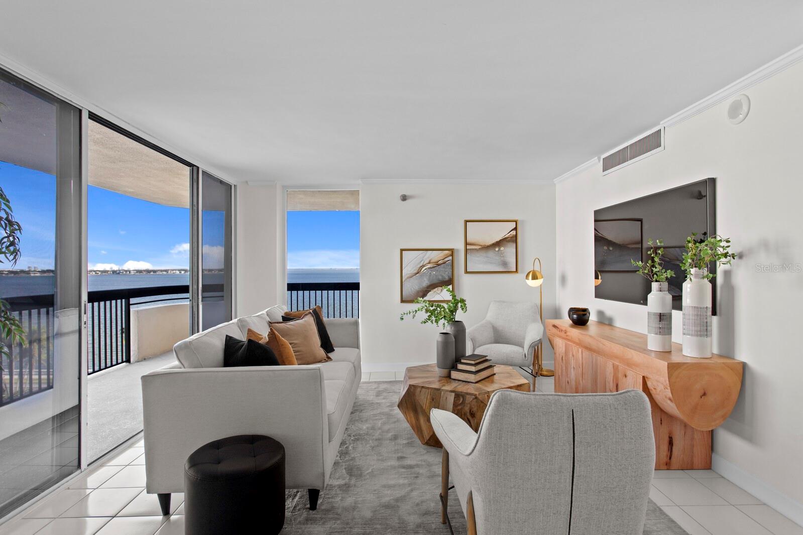 2413 BAYSHORE BOULEVARD 801