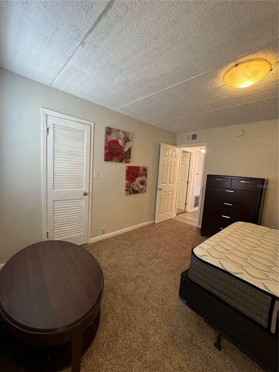 107 S OBRIEN STREET 220