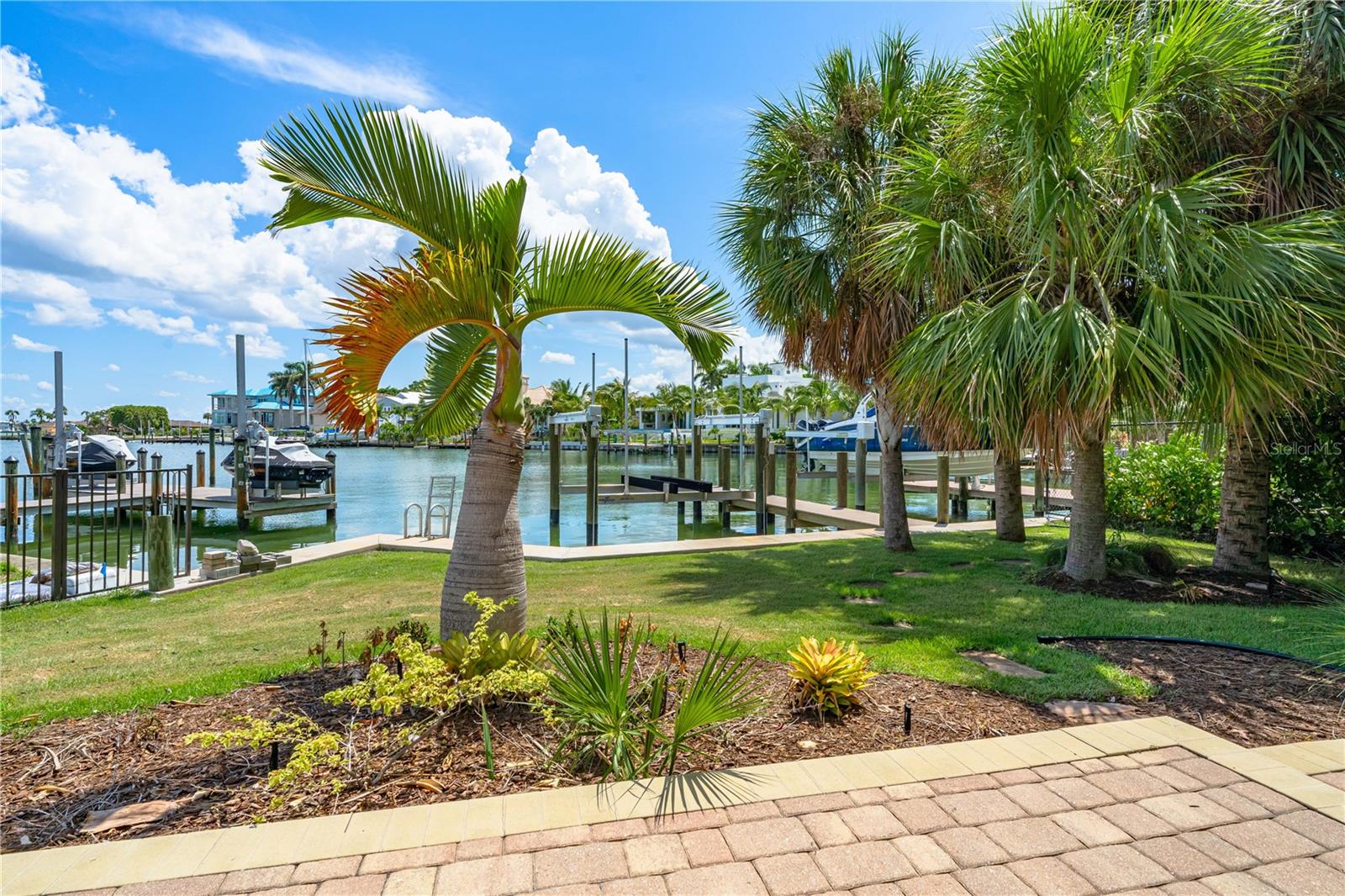 LIDO BEACH DIV B 3 - Residential