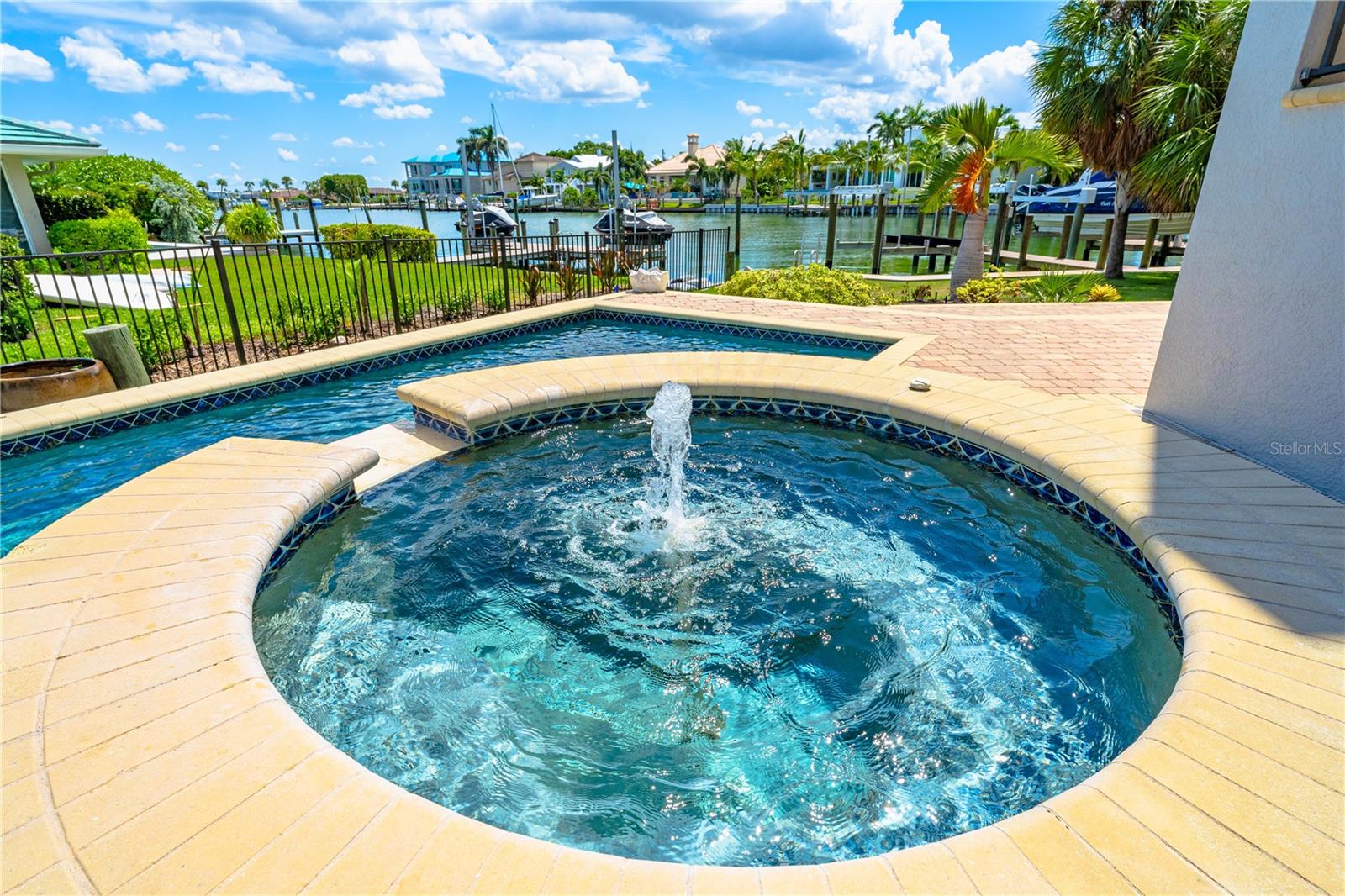 LIDO BEACH DIV B 3 - Residential