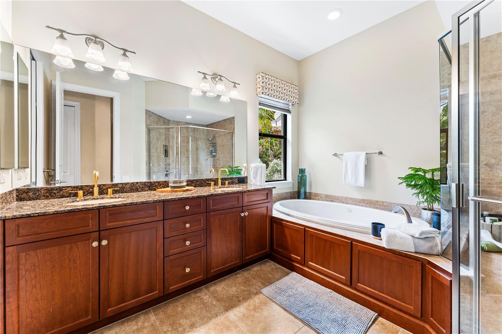 LIDO BEACH DIV B 3 - Residential