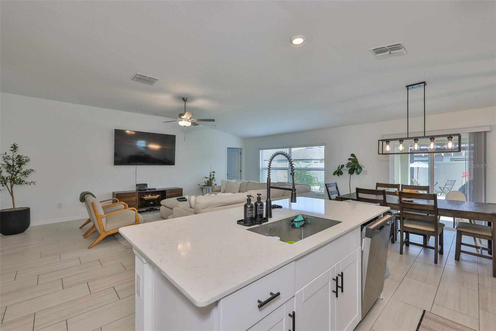 TWO RIVERS PH A PRCL A1 - Residential