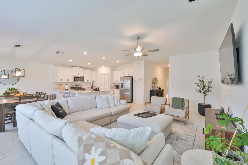 Photo of 35069 Brackett Bend, Zephyrhills, FL 33541 (MLS # TB8431038)