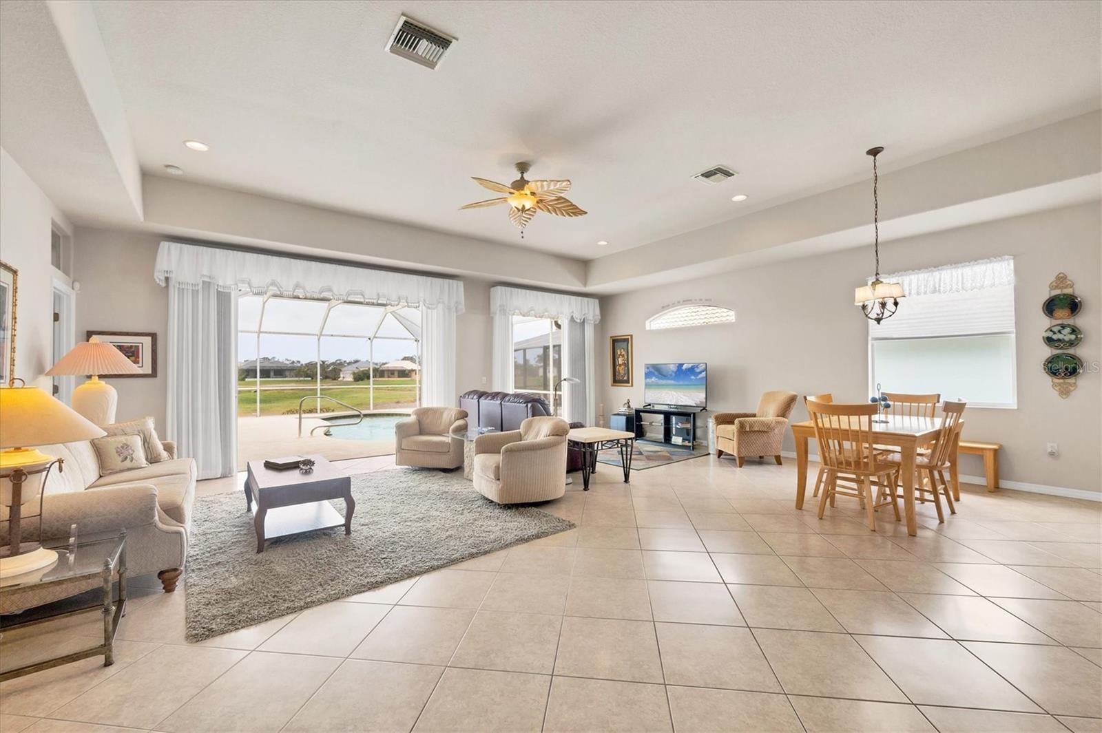 16 WINDWARD TERRACE