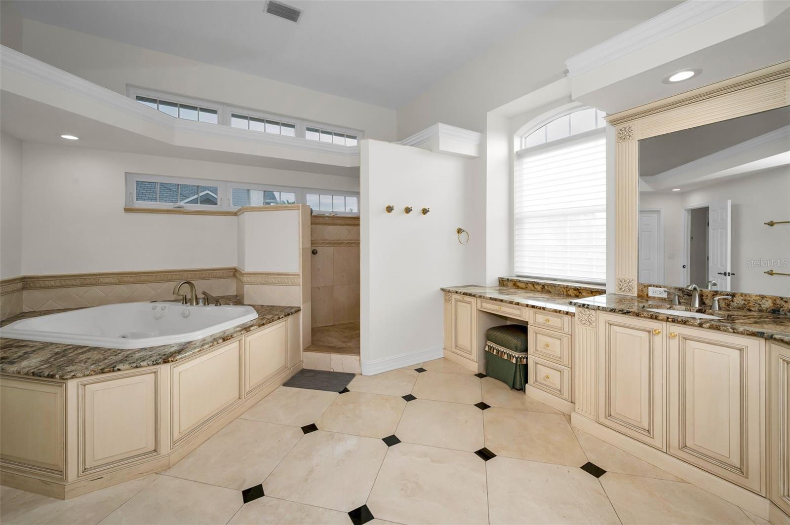 TIERRA VERDE UNIT 1 1ST REP - Residential