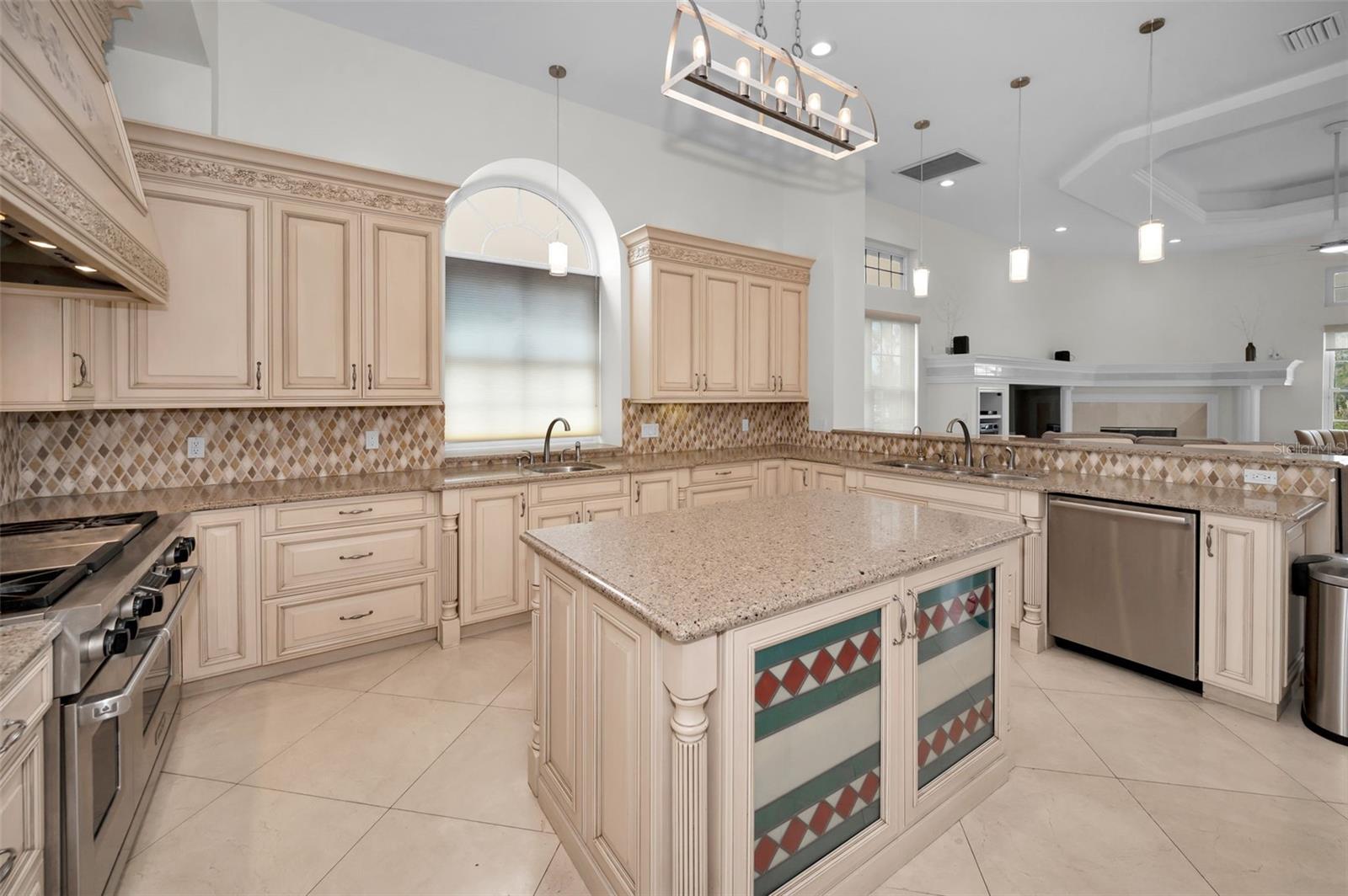 TIERRA VERDE UNIT 1 1ST REP - Residential