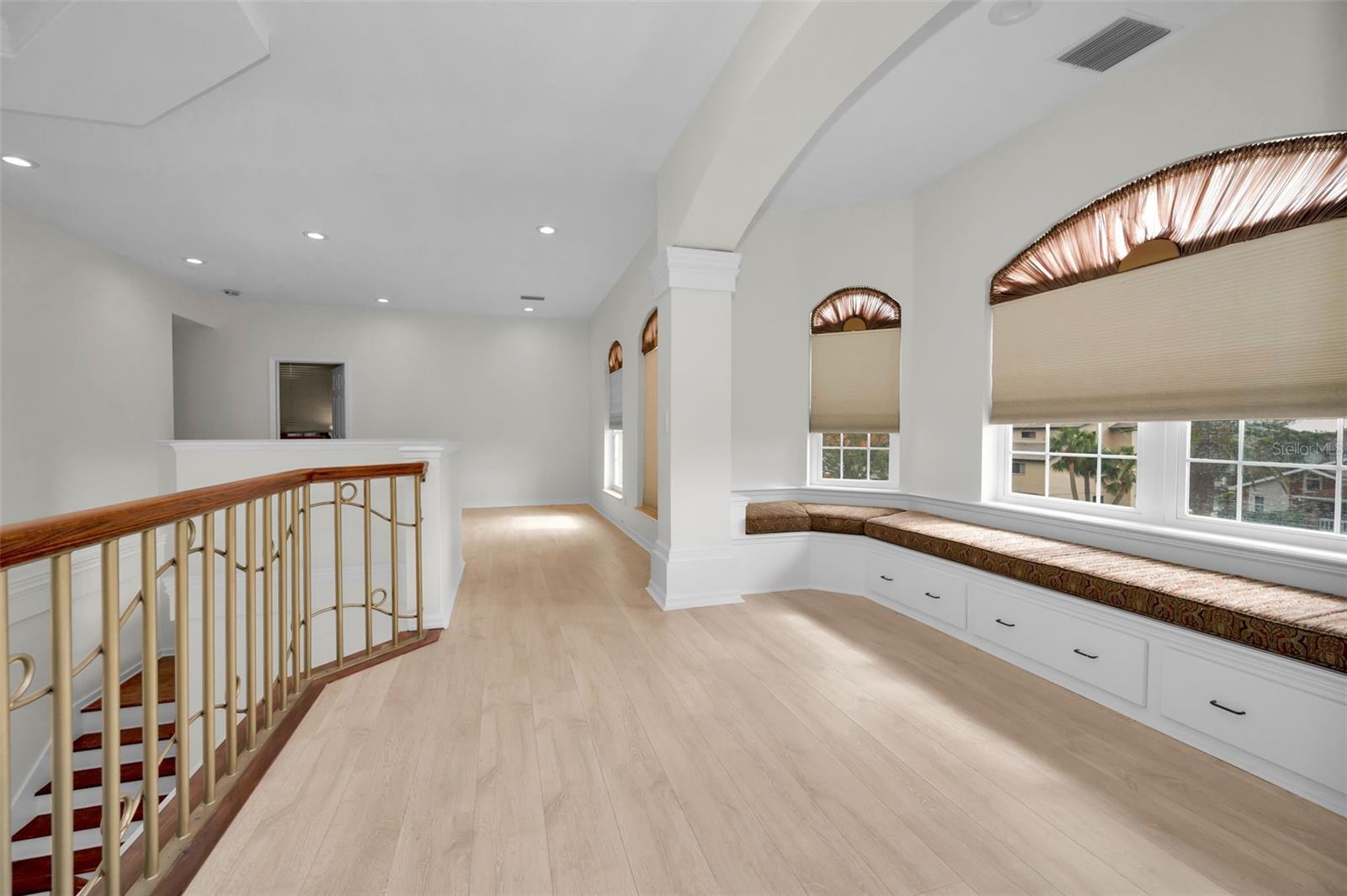 TIERRA VERDE UNIT 1 1ST REP - Residential