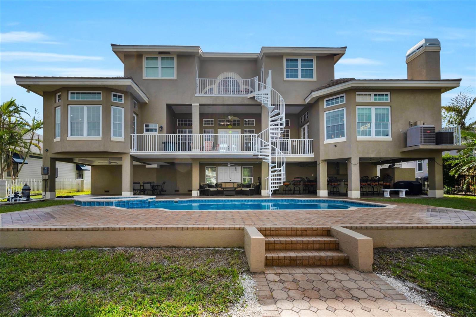 TIERRA VERDE UNIT 1 1ST REP - Residential