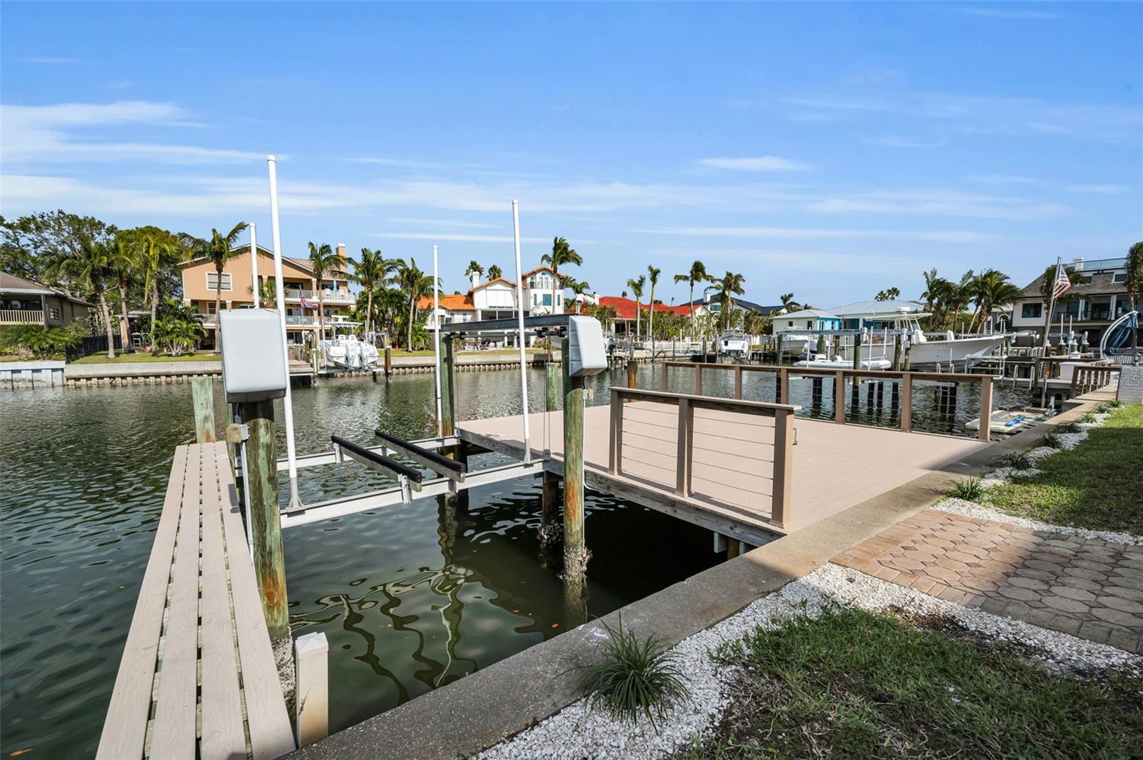 TIERRA VERDE UNIT 1 1ST REP - Residential