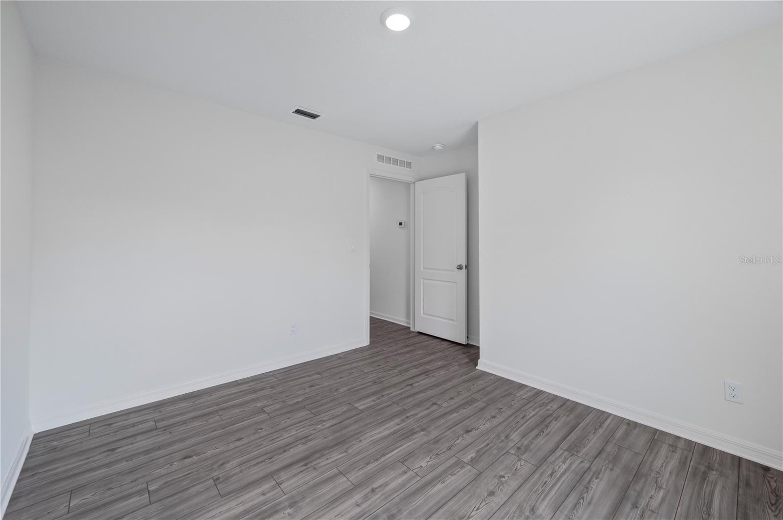 PCH 053 1795 0018 - Residential