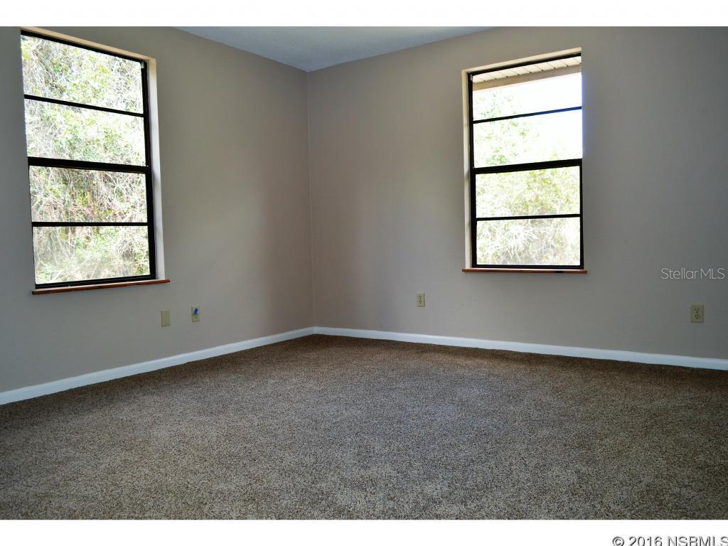 Crestwood Manor - Residential