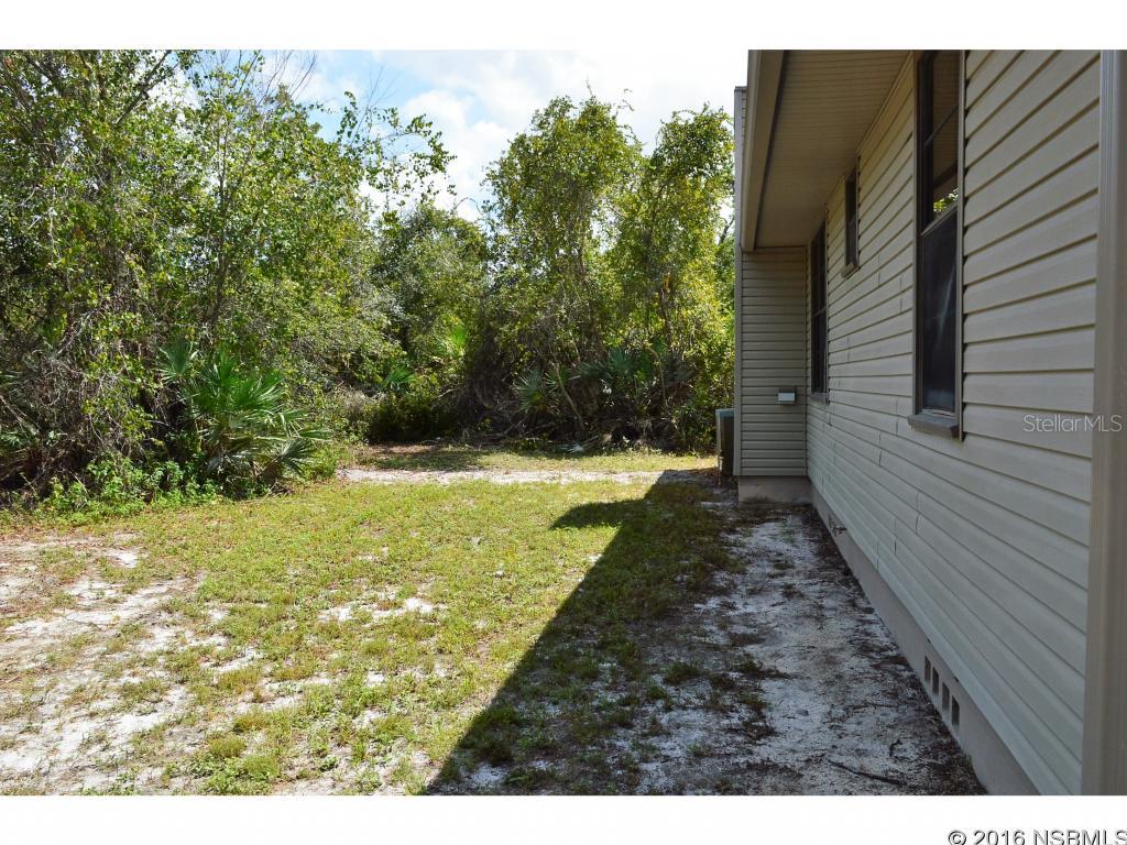 Crestwood Manor - Residential