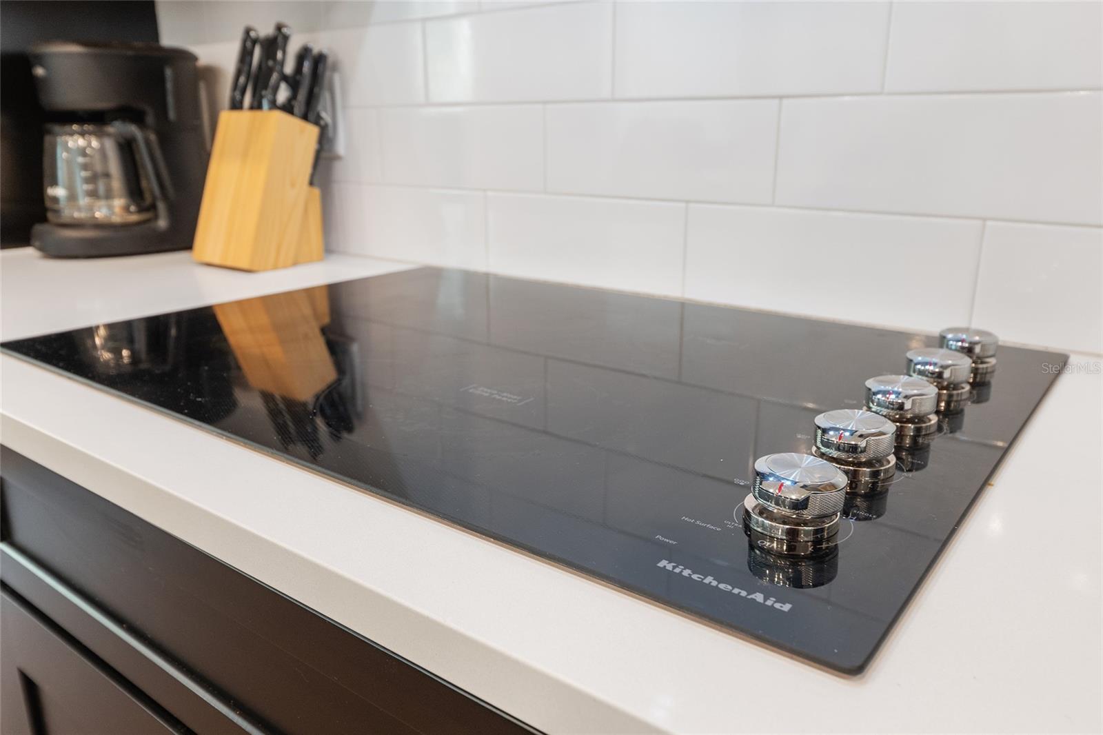 EMERSON CONDOS - Residential