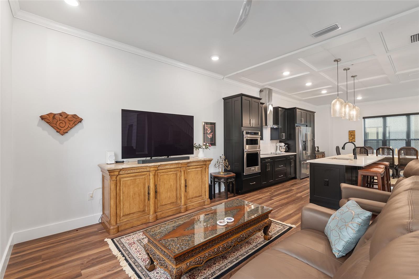 EMERSON CONDOS - Residential