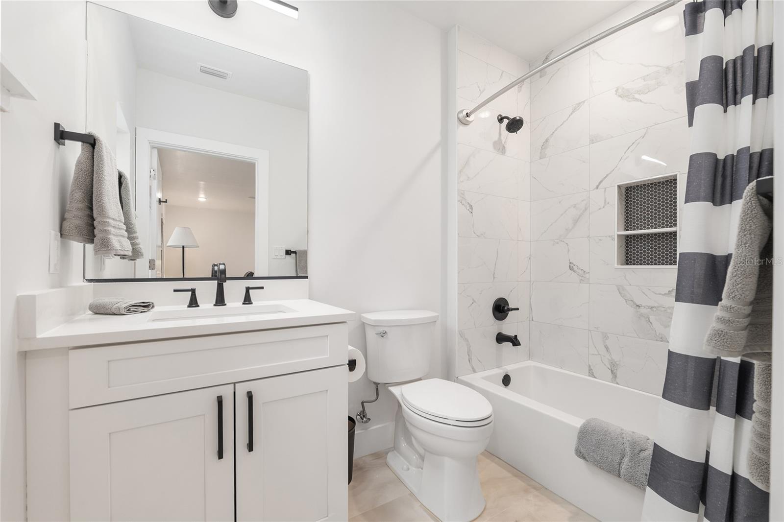 EMERSON CONDOS - Residential