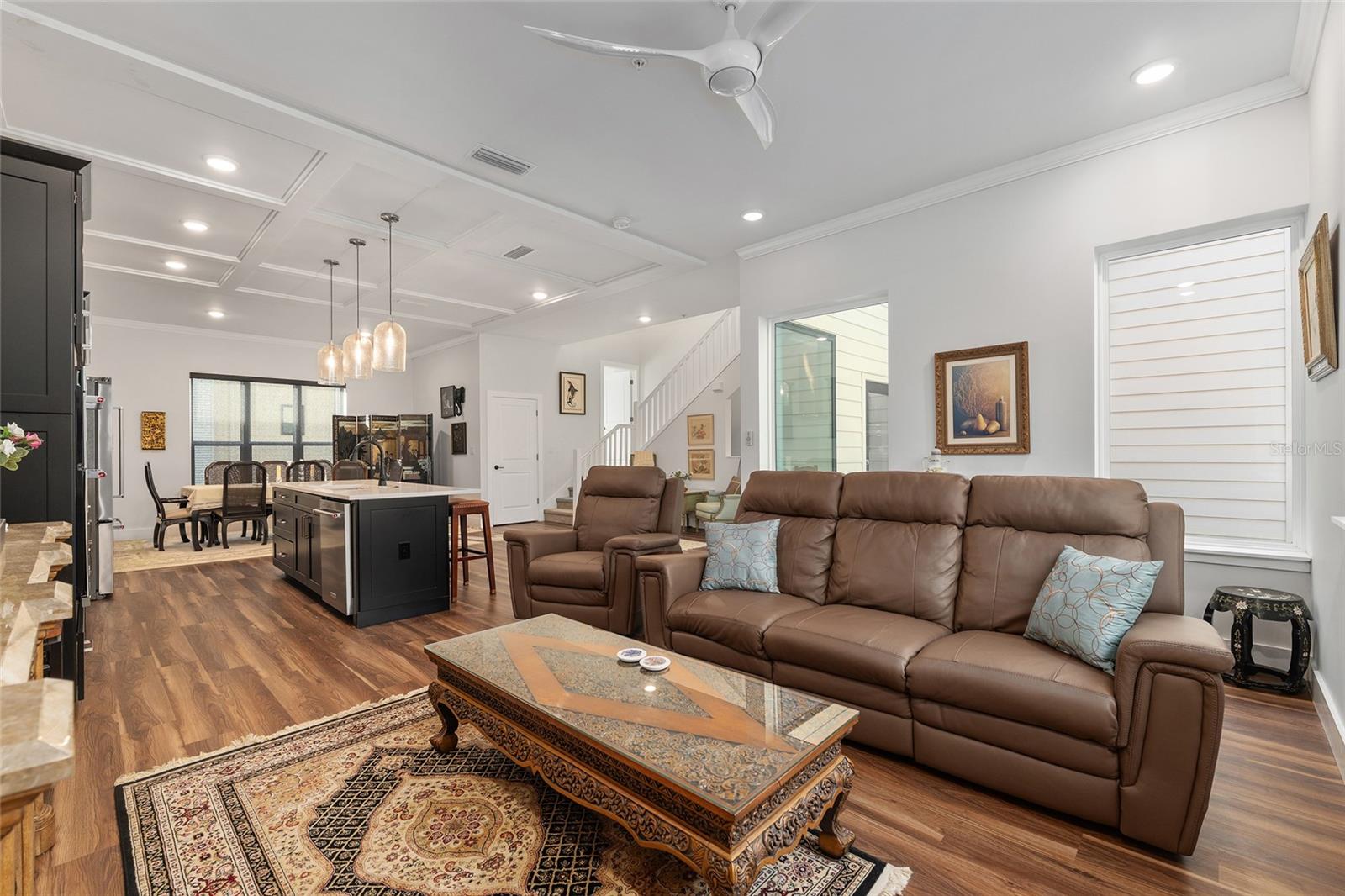 EMERSON CONDOS - Residential