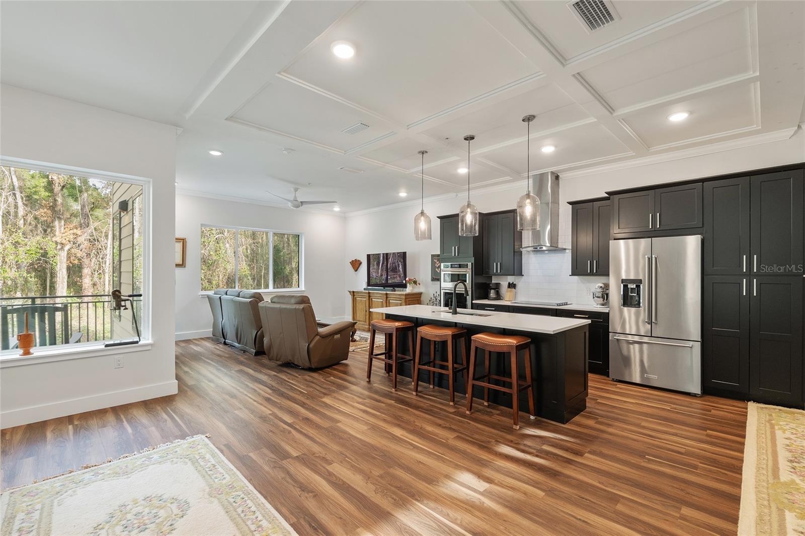 EMERSON CONDOS - Residential