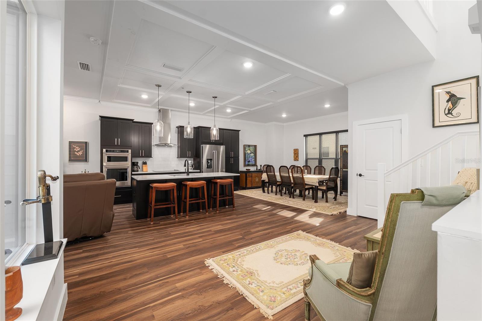 EMERSON CONDOS - Residential