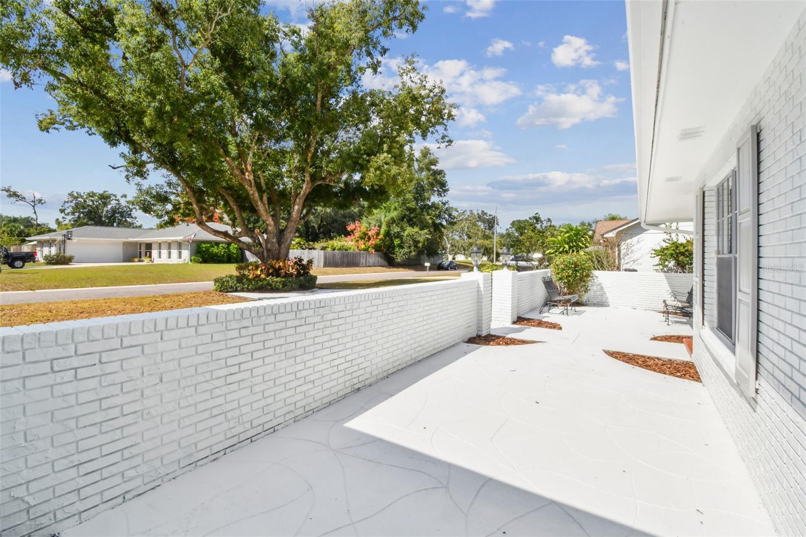 513 ROLLINGVIEW DRIVE