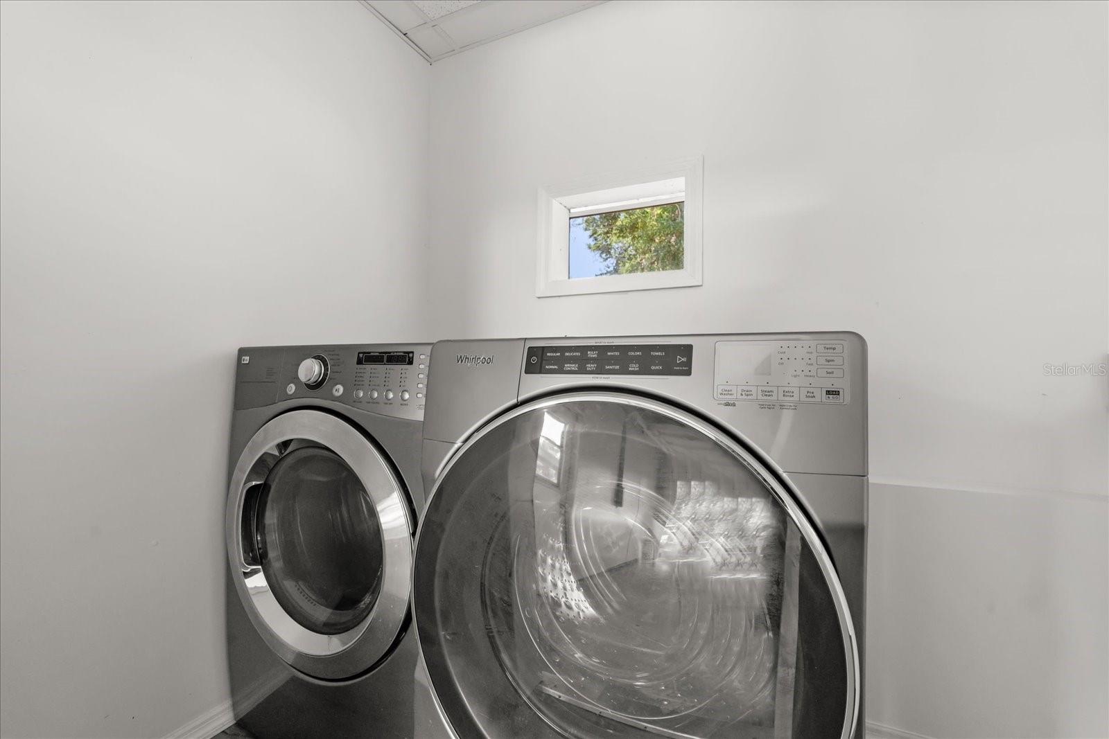 VILLA MANOR - Residential