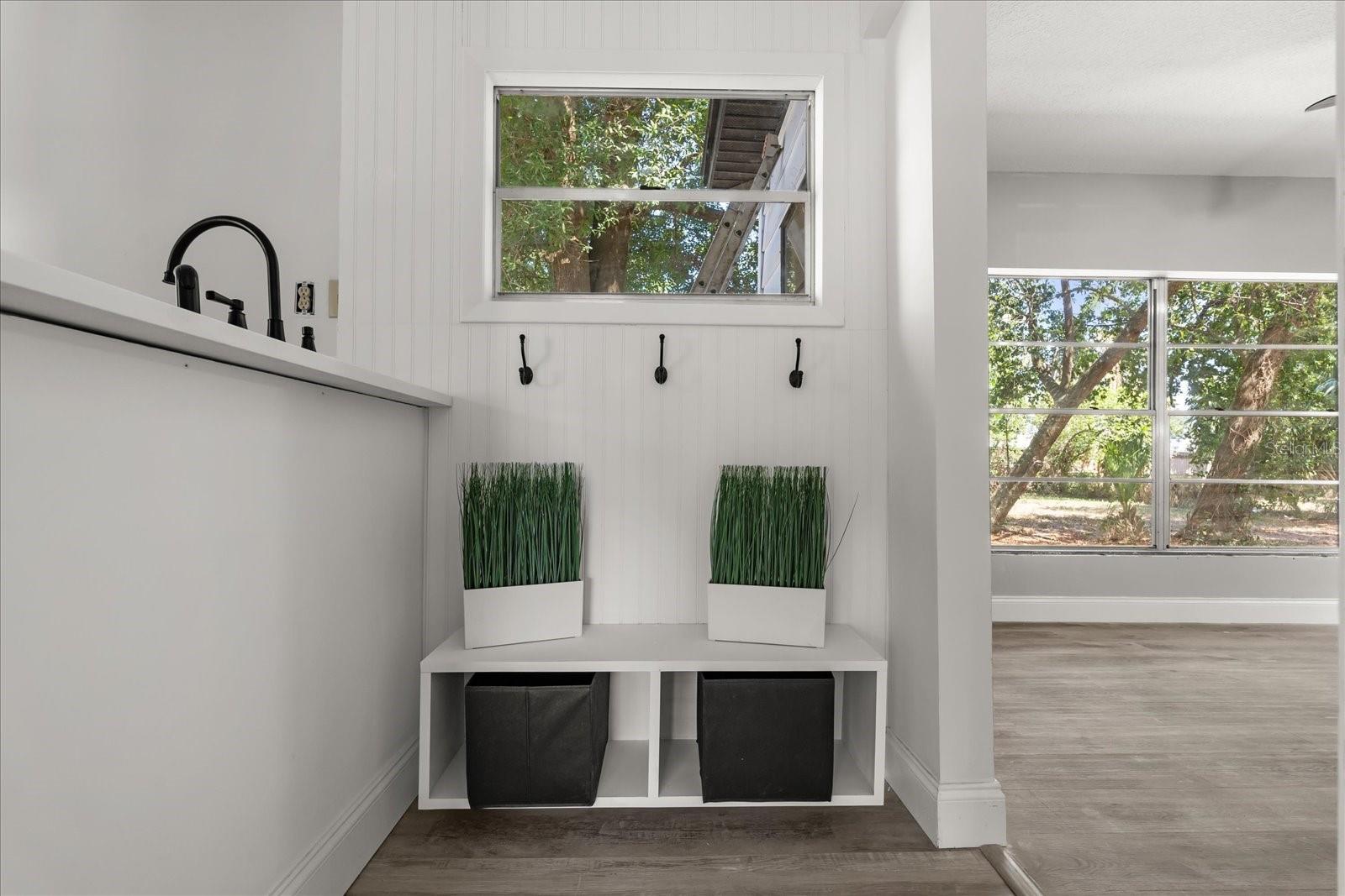 VILLA MANOR - Residential